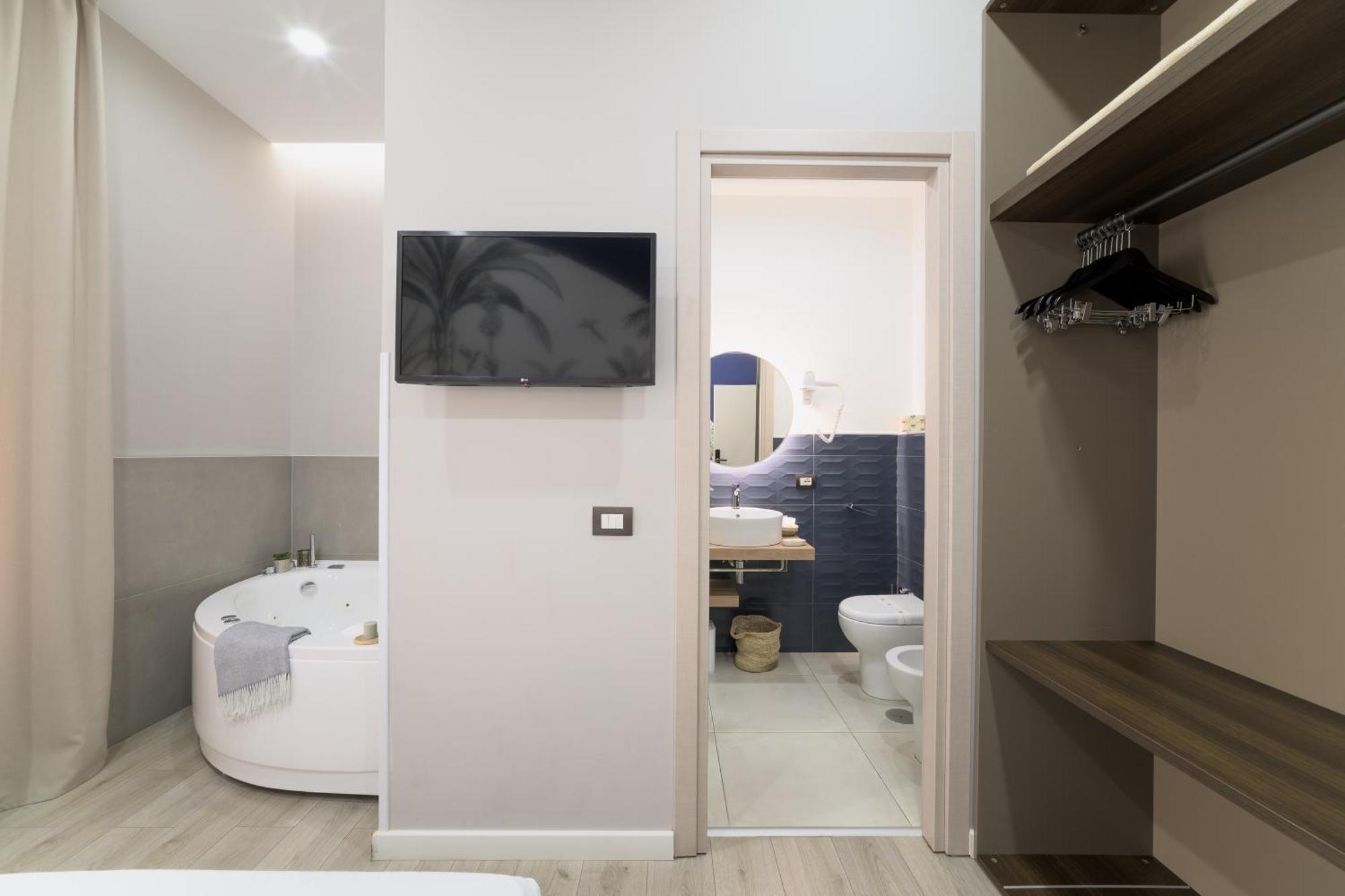 Les Lumieres Bed and breakfast *
